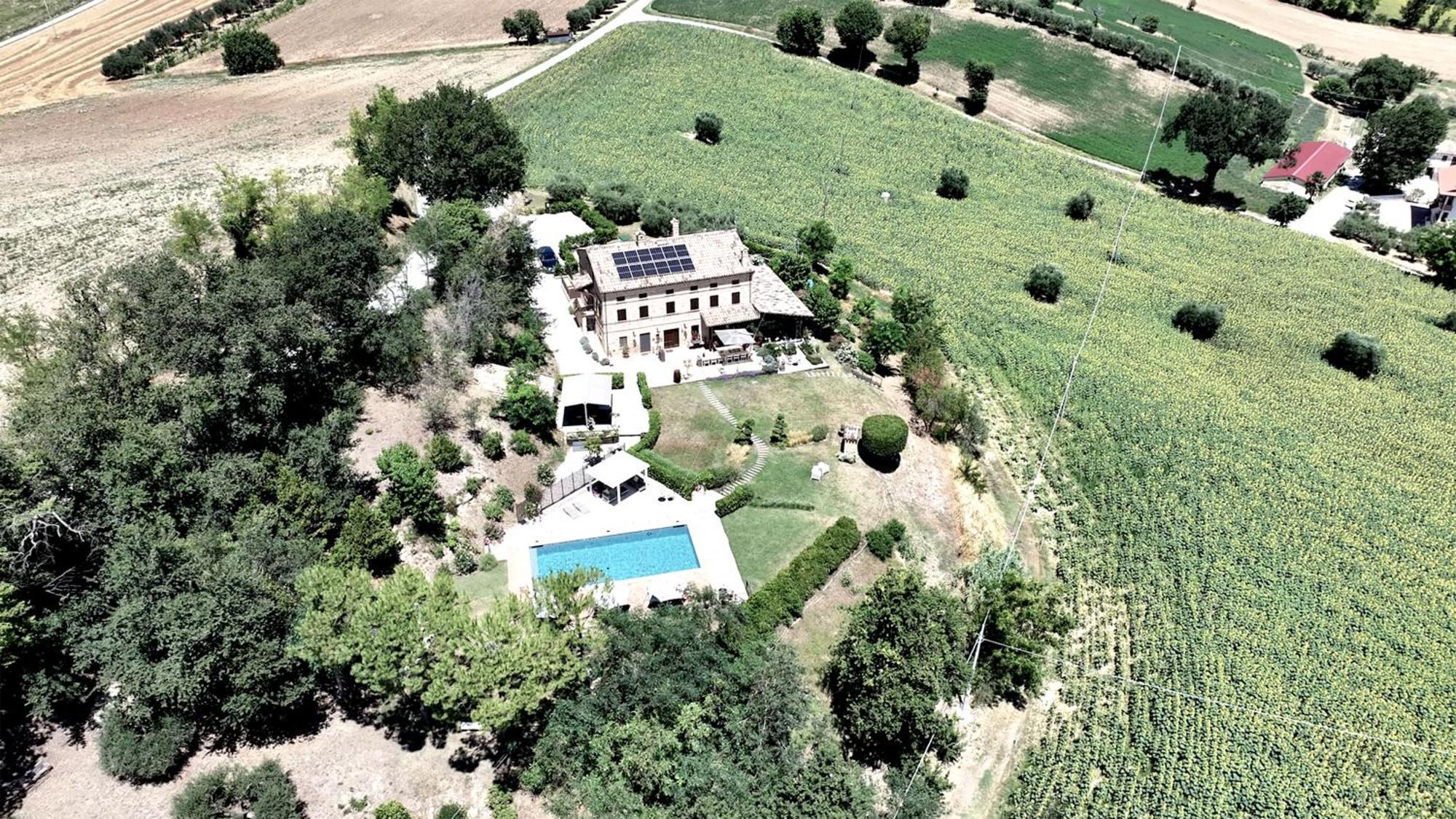 Bed&Breakfast La Vecchia Scuola Montefano Esterno foto